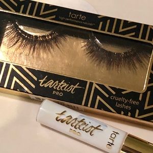 Tarteist lashes + pro lash adhesive